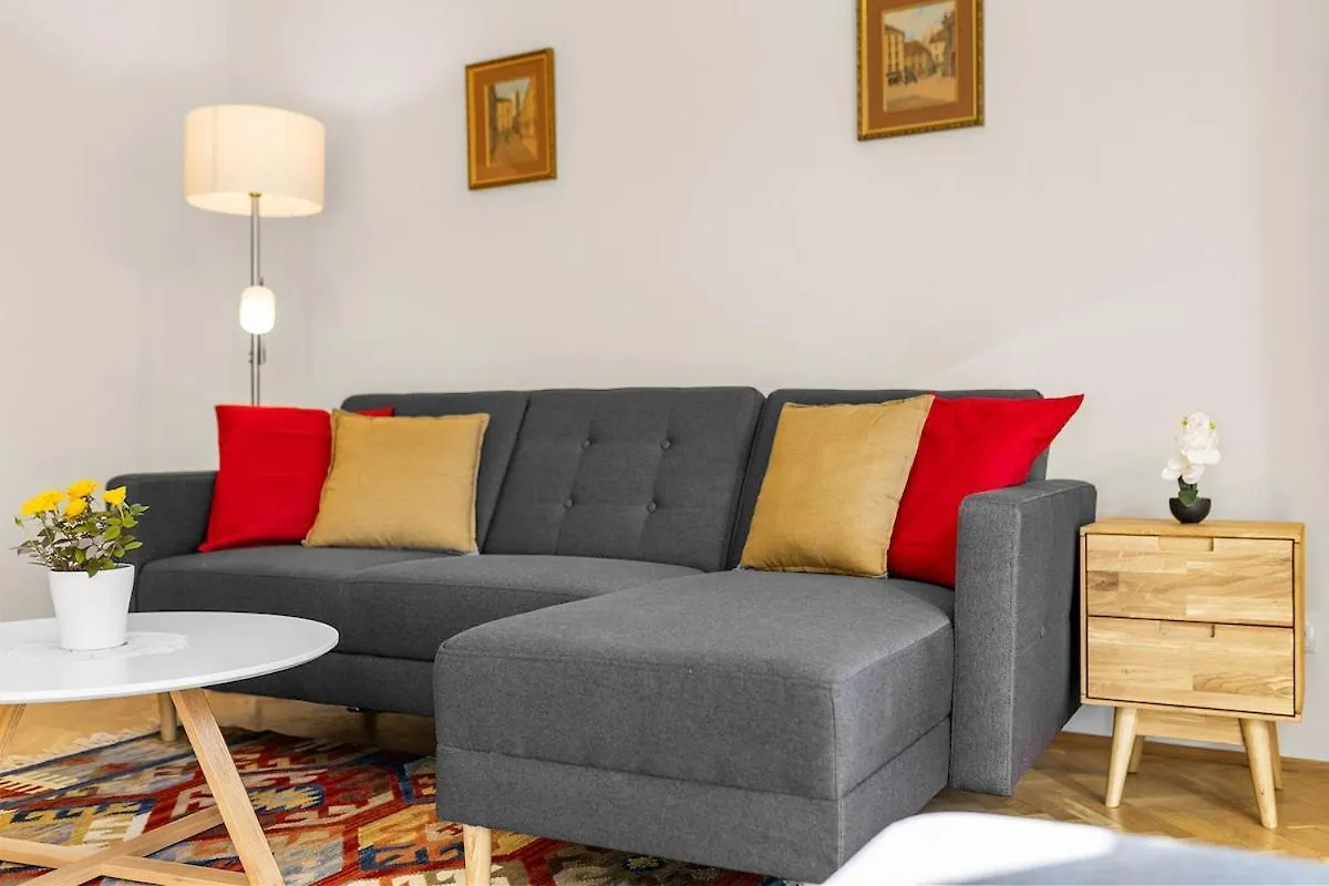 Apartment Near Schloss Schoenbrunn Parking Free Vienne